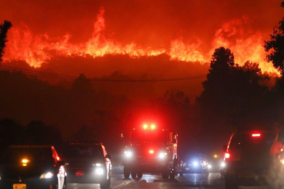 Evacuation Orders Issued as Wildfire Erupts North of Los Angeles