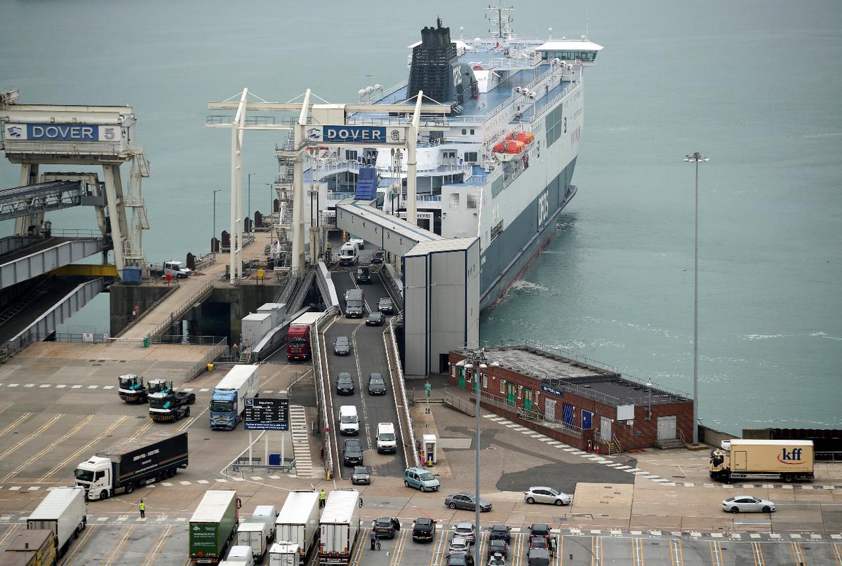 UK Adds France to Quarantine List, Travel Pressure Mounts