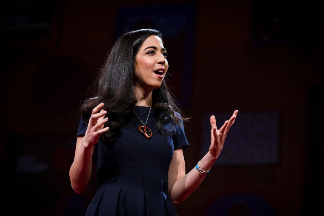 Emily Esfahani Smith Melds Wisdom, Psychology on Journey Toward Meaning
