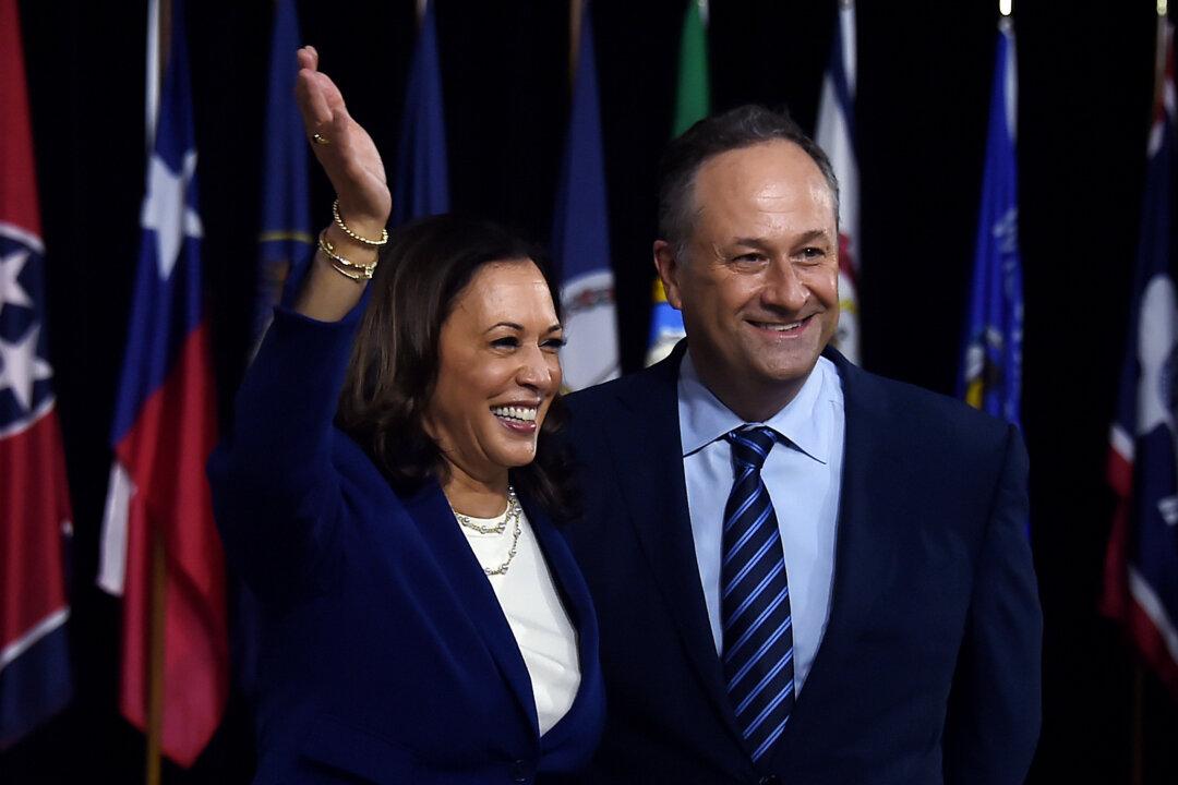 Kamala Harris’s Husband Takes Leave From Law Firm