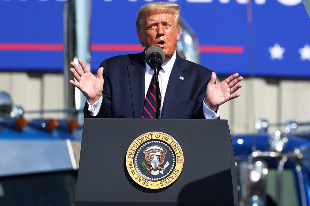 Trump Asks Supreme Court to Let Him Block Users on Twitter