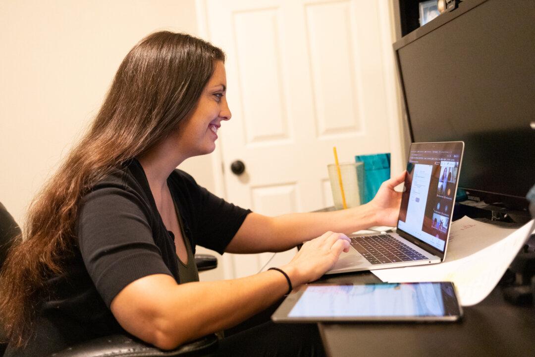 SoCal Teachers Talk Challenges as Online Classes Begin