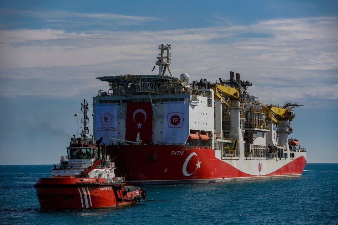 Turkey Discovers Large Natural Gas Reserve Off Black Sea Coast