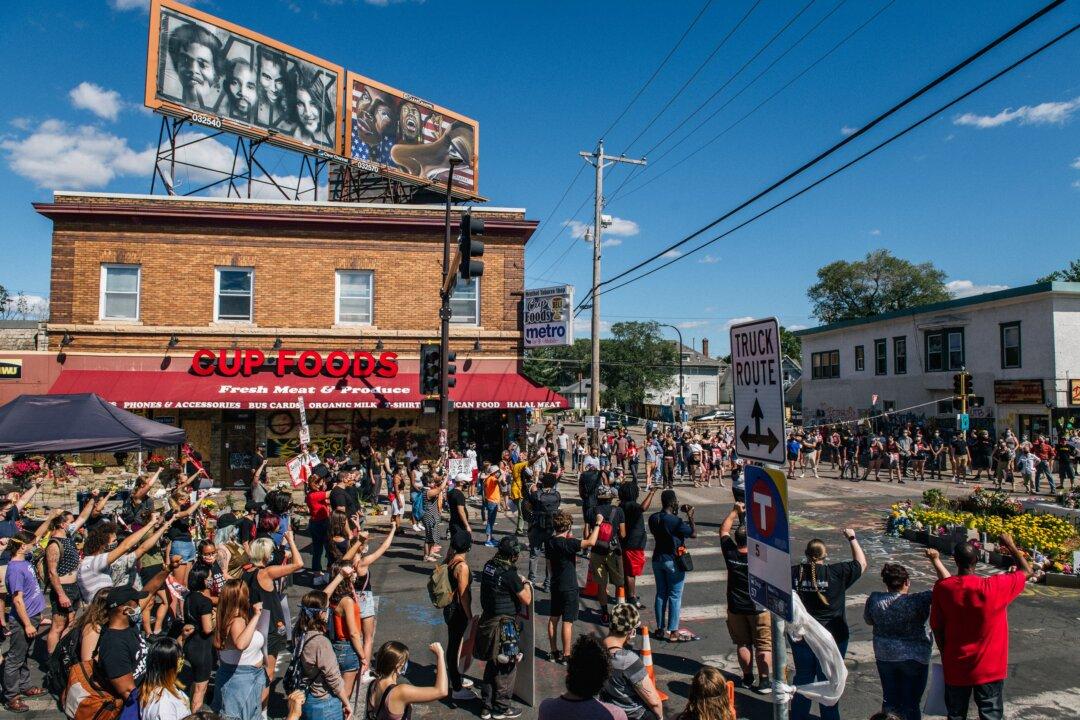 Gunshots Fired at George Floyd Square on Anniversary of Death: Reporters
