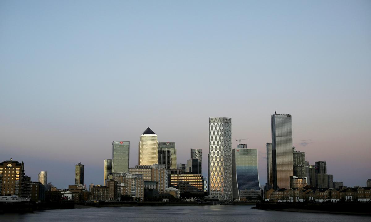 One in Four UK Companies Plan to Lay Off Staff if Furlough Ends Soon: Survey