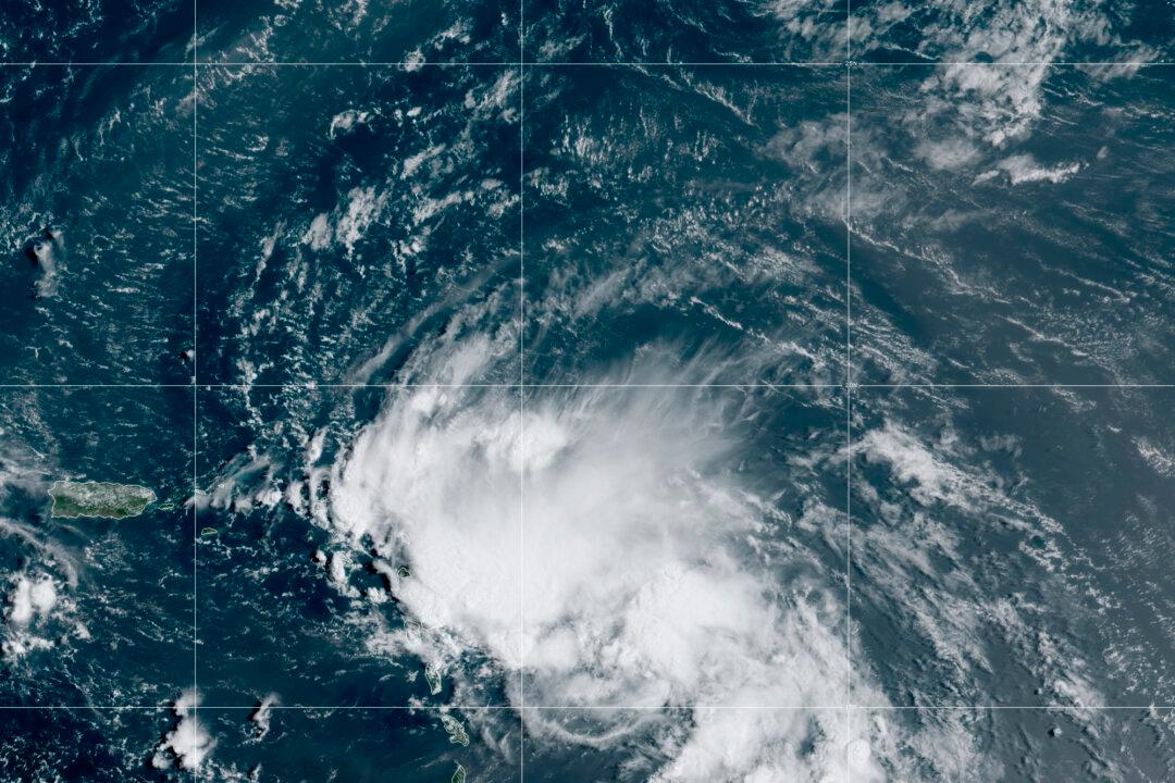 Officials: 500,000 People Told to Evacuate Ahead of Hurricane Laura