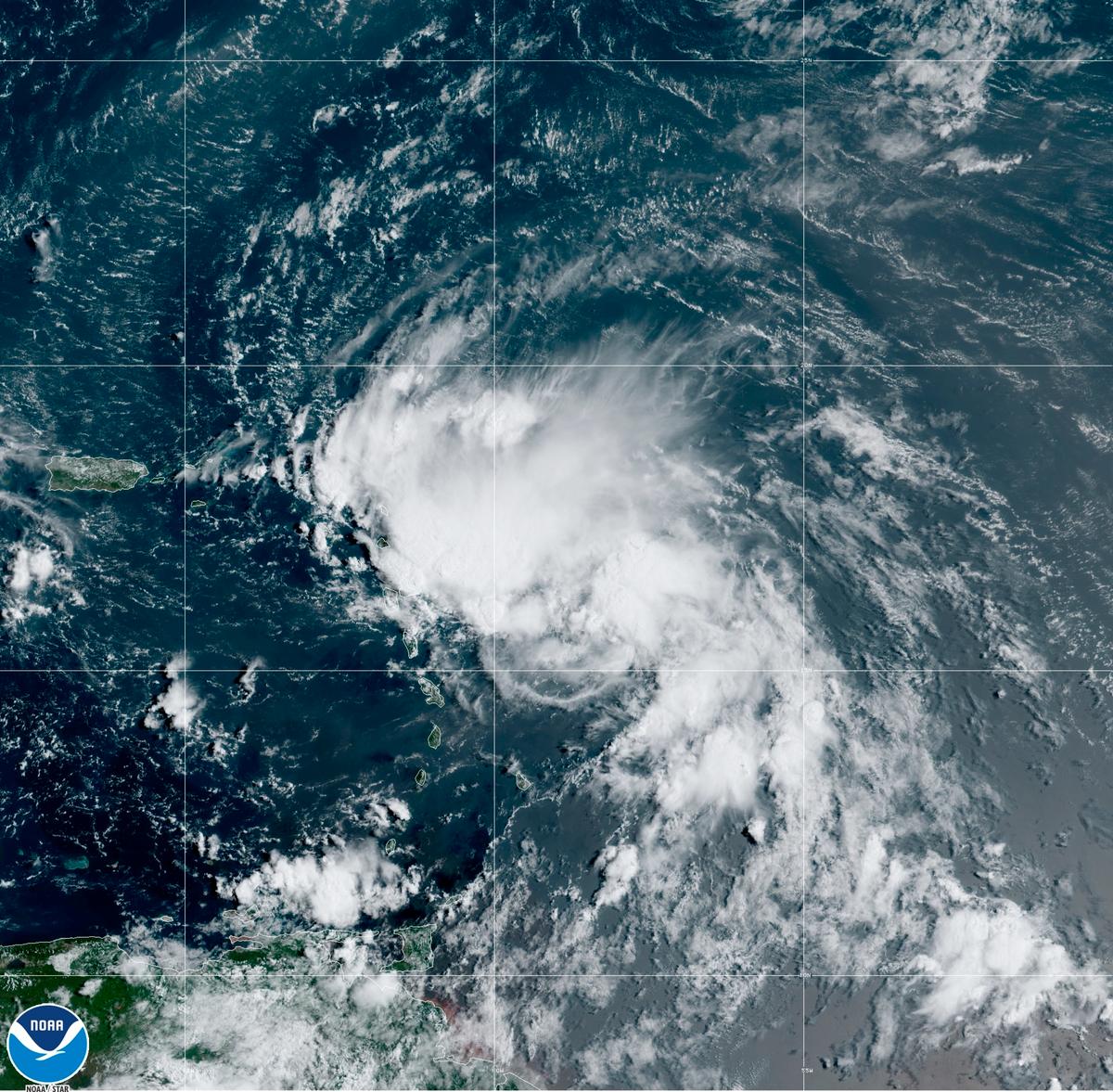 Officials: 500,000 People Told to Evacuate Ahead of Hurricane Laura