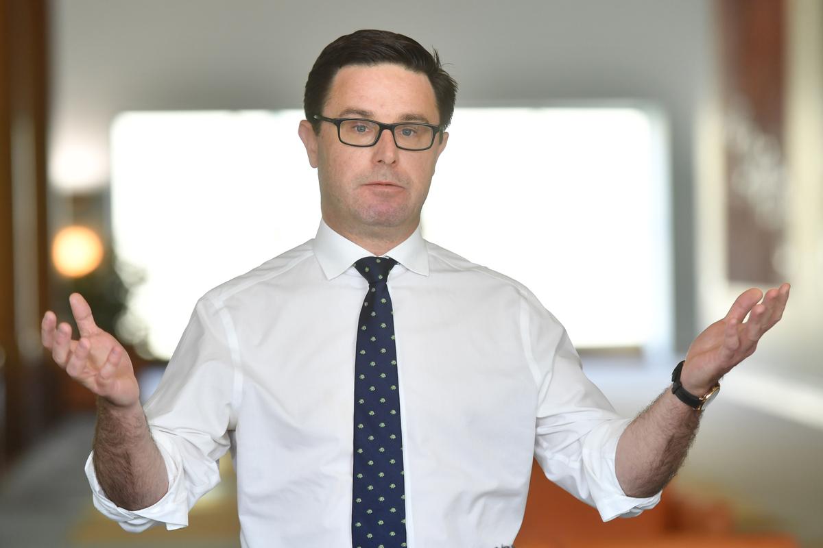 Agriculture Minister Urges ‘Common Sense’ on State Borders