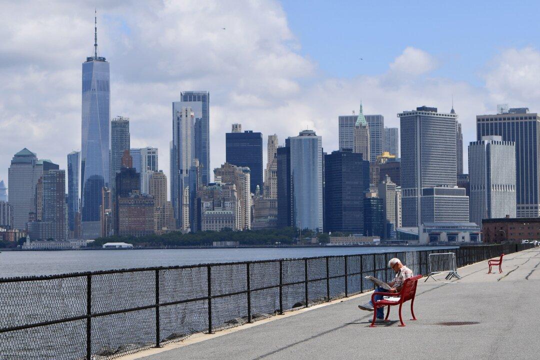 Foreign Investment in US Residential Real Estate Plunges Almost 10 Percent in 2023