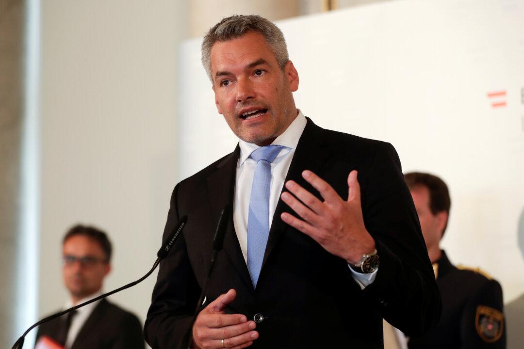 Austria Arrests Syrian Over Attacks on Jewish Leader, Synagogue