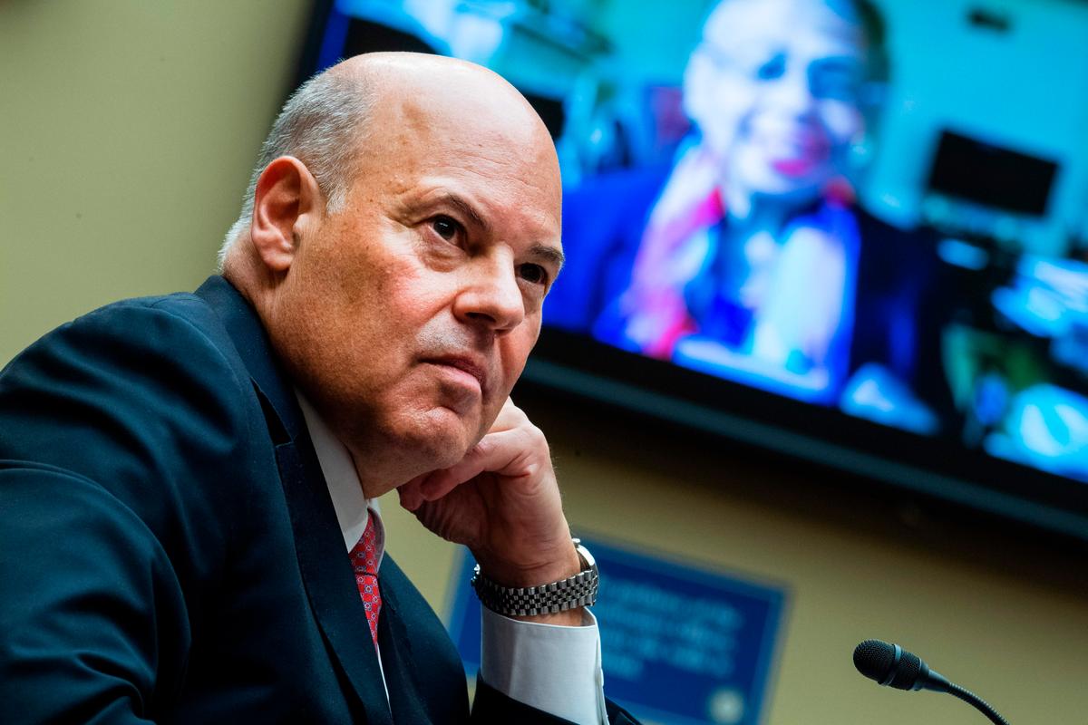 House to Subpoena Postmaster General Over Mail Delays