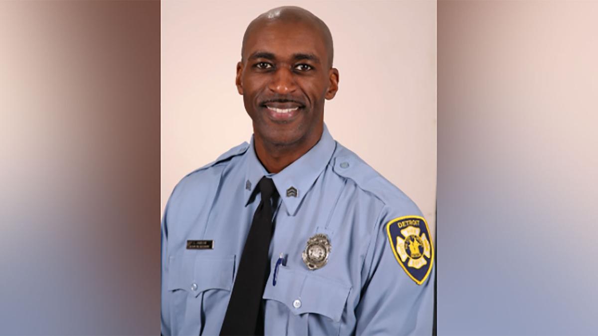 Detroit Firefighter Dies Rescuing 2 Small Girls in River