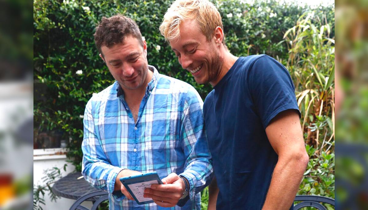 Sons Use E-books to Help Virus-Stricken Dad and Other COVID-19 Patients