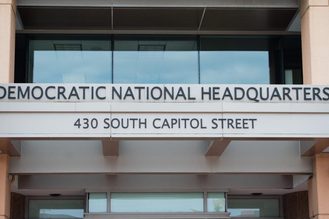 DNC Parts Ways With Marc Elias, the Clinton Campaign Lawyer Behind Steele Dossier