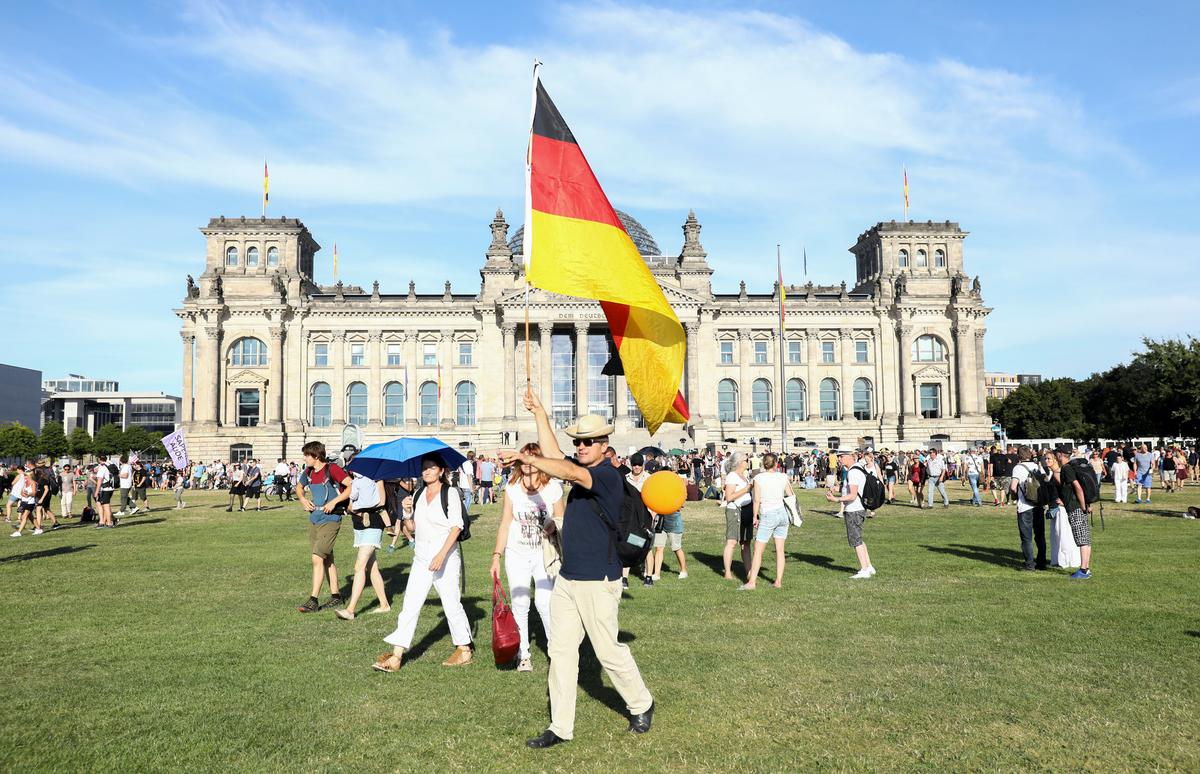 Berlin Bans Protest Against Coronavirus Curbs