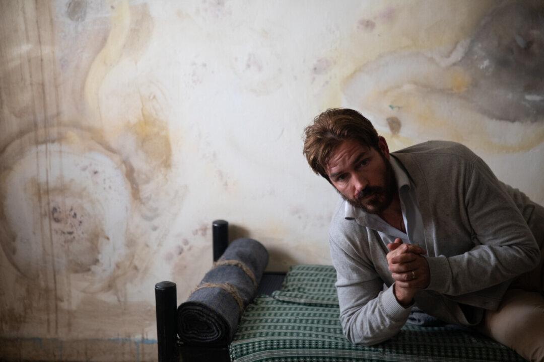 Jim Caviezel Draws Uncomfortable Truths Out Into the Light in ‘Infidel’