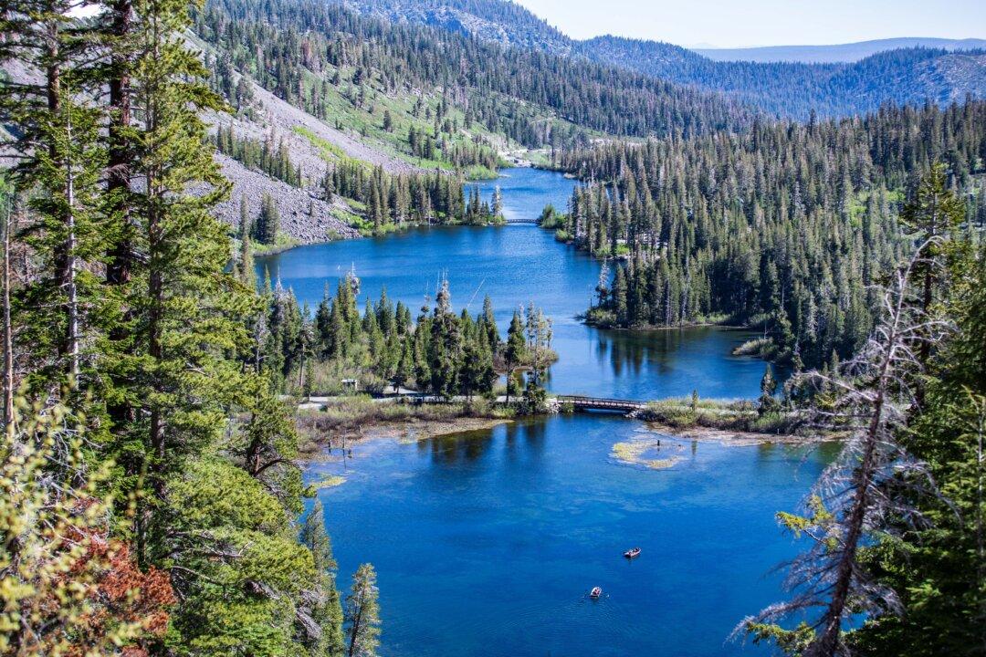 Mammoth Lakes: A Mountain Town for All Seasons