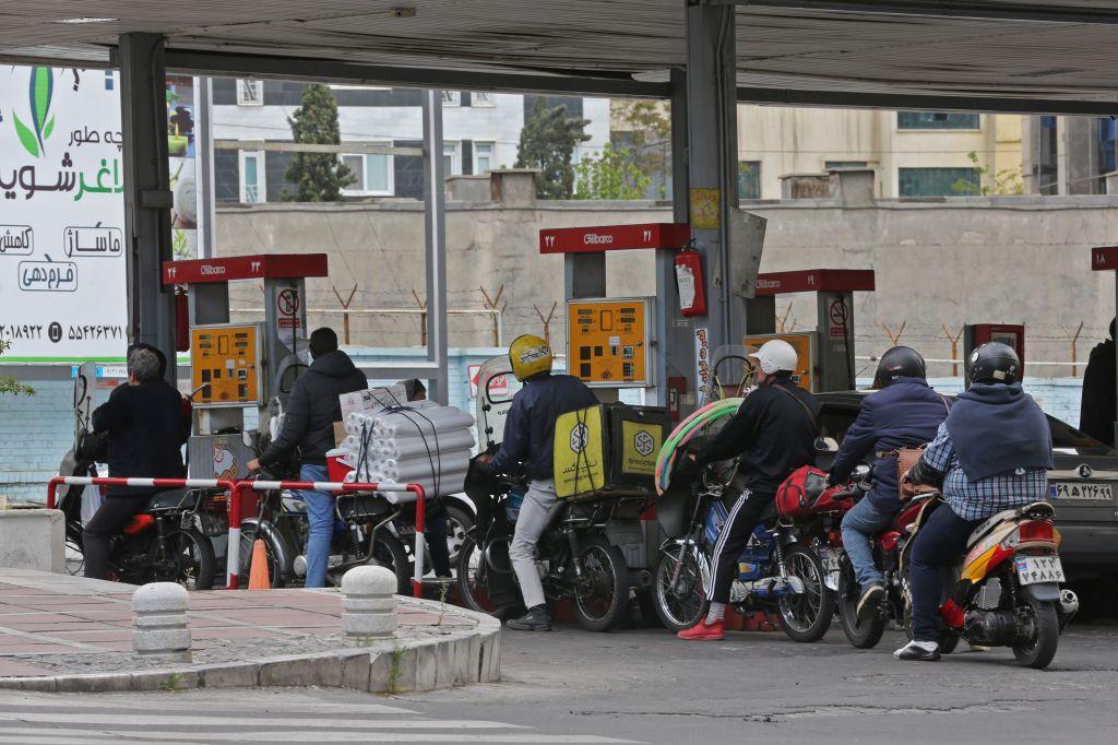 US Officials Break Up Alleged Scheme to Sell Iranian Oil to China