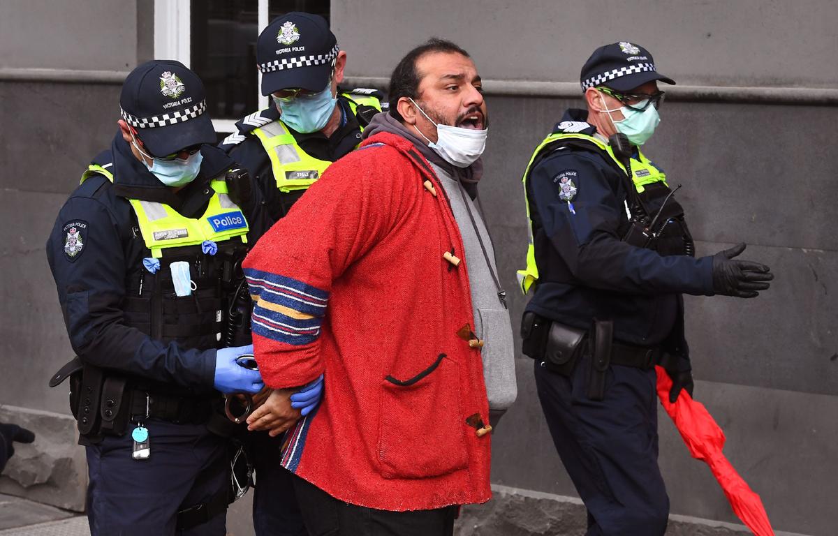 Victoria Police Arrest Four People At Melbourne Protest Against CCP Virus Lockdown