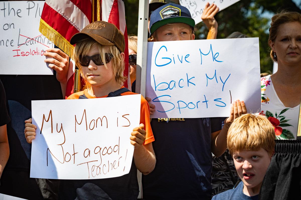 State Deal to Encourage School Reopening by April, but Local Resistance Looms
