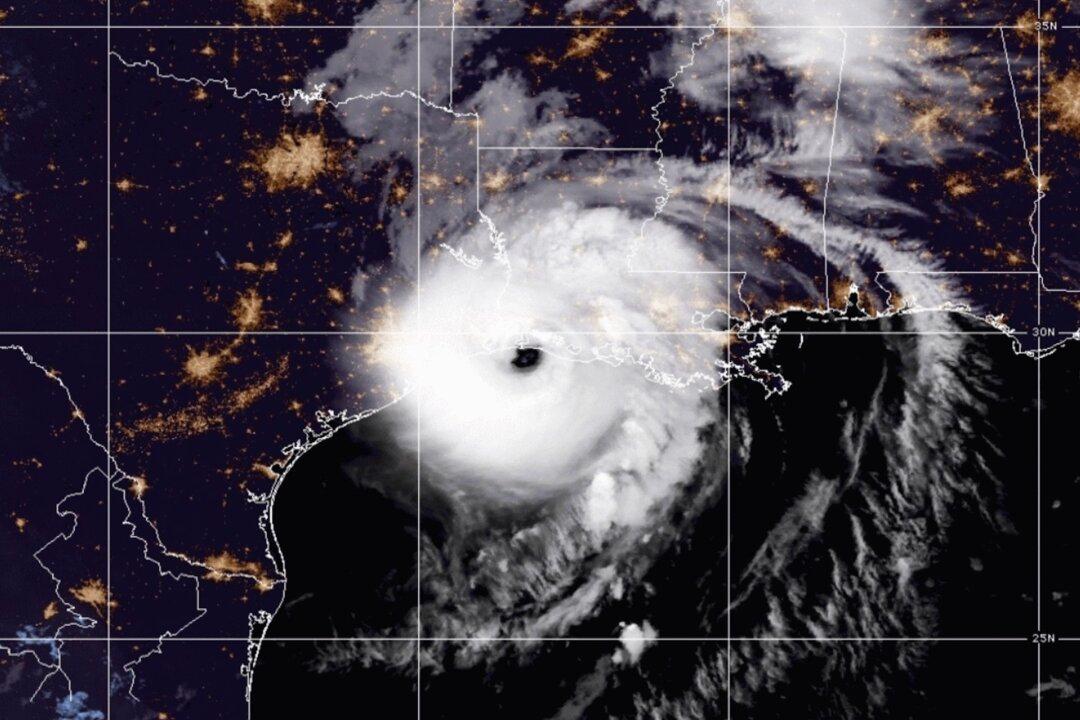 Hurricane Laura Slams Louisiana Coast With Fierce Wind, Surging Sea