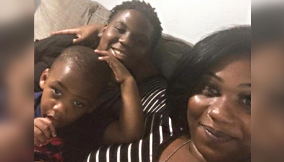 CEO Apologizes for Posting Cruel Eviction Notice With ‘Waving Emoji’ on Jobless Mom’s Door