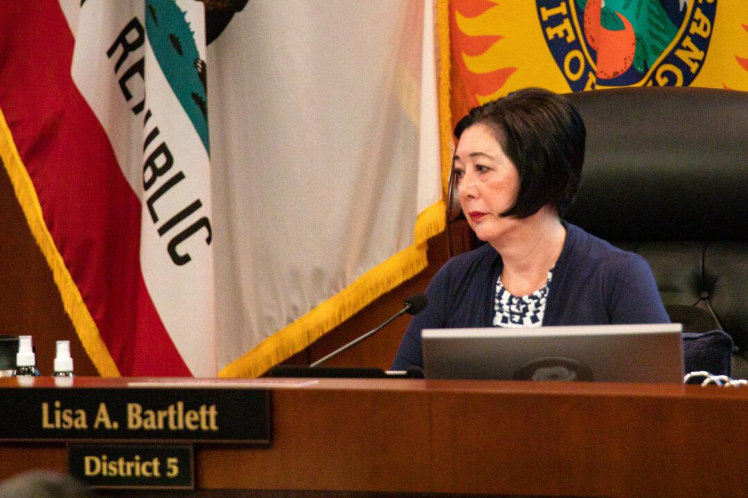 Orange County Supervisor Bartlett Troubled by Economic Uncertainty