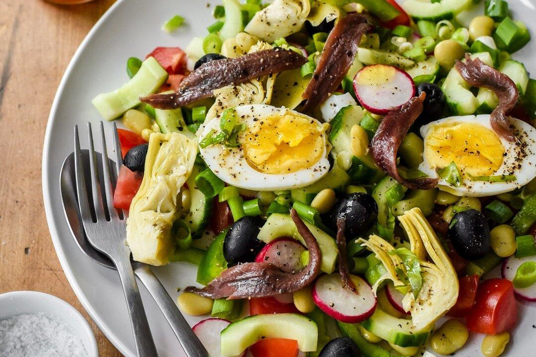Salade Niçoise, Simple and True