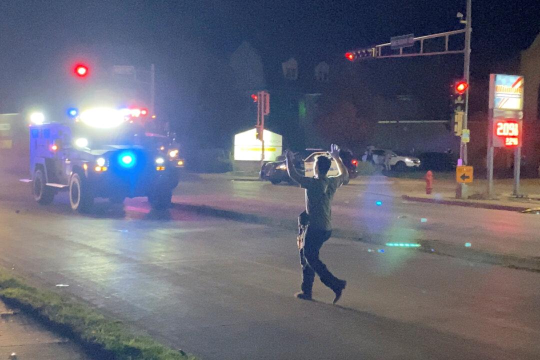 Illinois Teen Charged in Kenosha Shootings