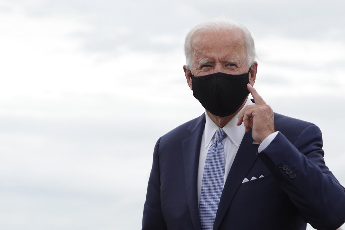 Biden Says He Would Enforce Nationwide Mask-Wearing on Federal Property