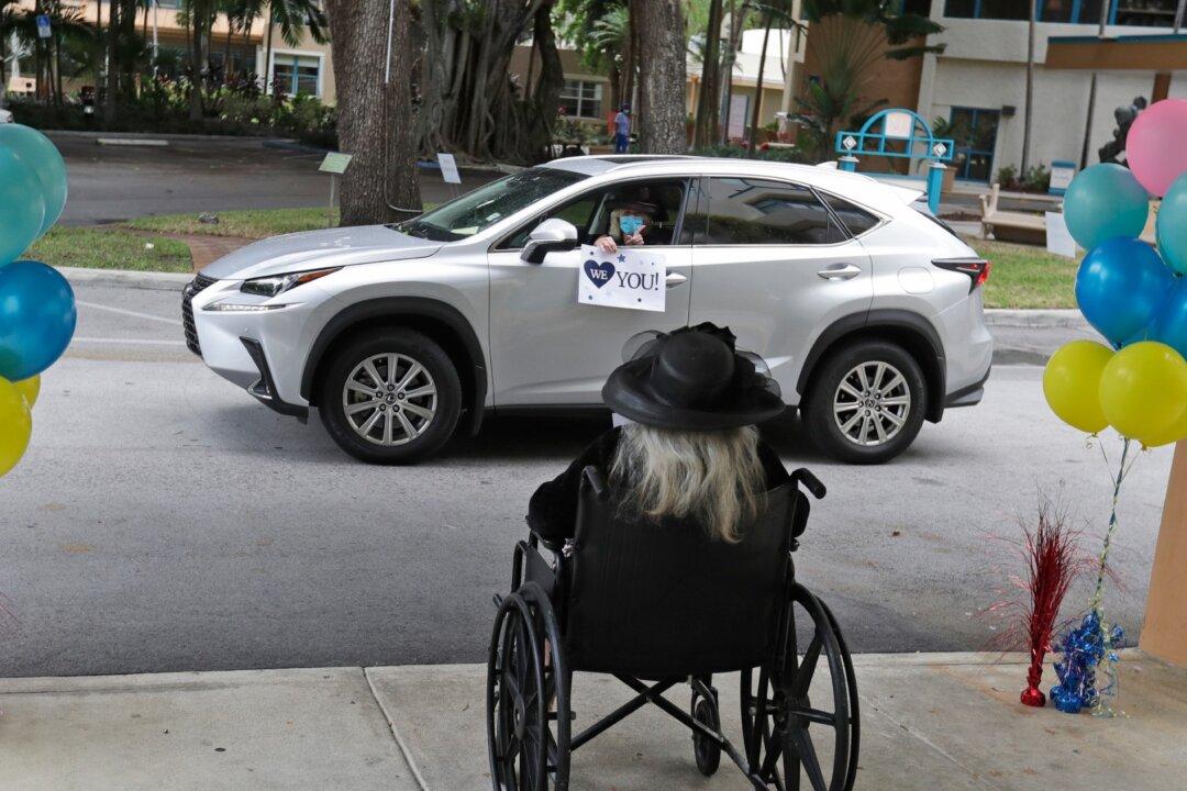 Florida Announces It Will Lift Ban on Nursing Home Visits