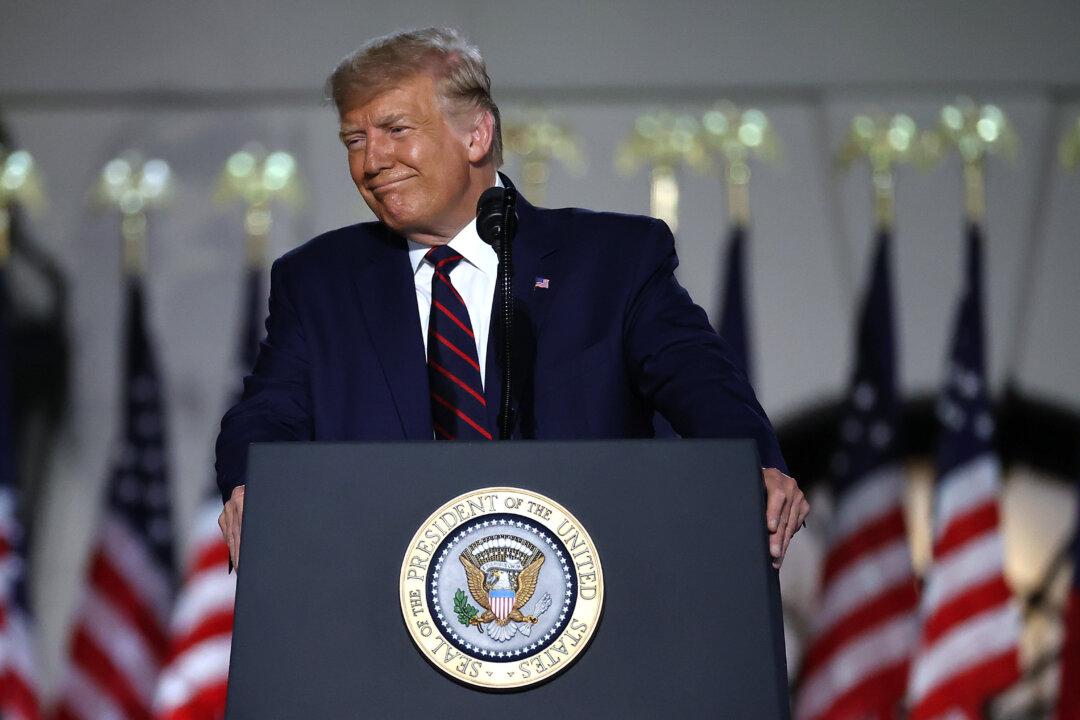 Trump Approval Climbs Above 50 Percent After RNC, Poll Shows