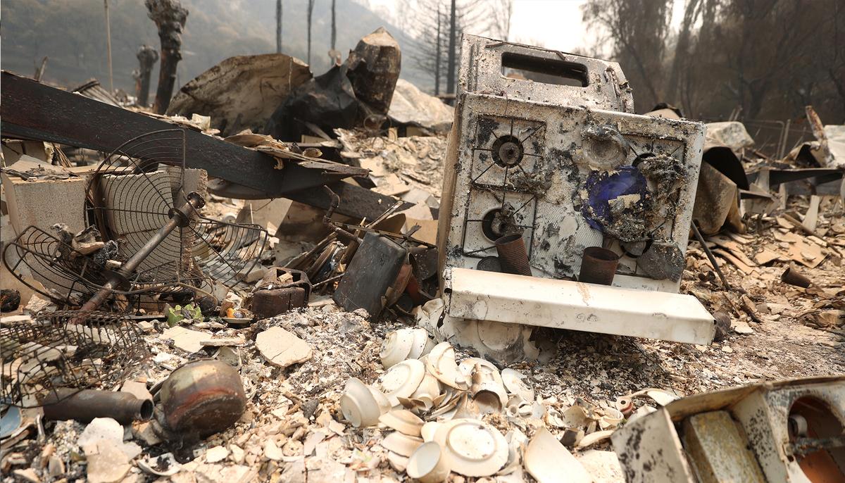 Community Raises $50,000 for Special-Ed Teacher Who Lost House in California Wildfire