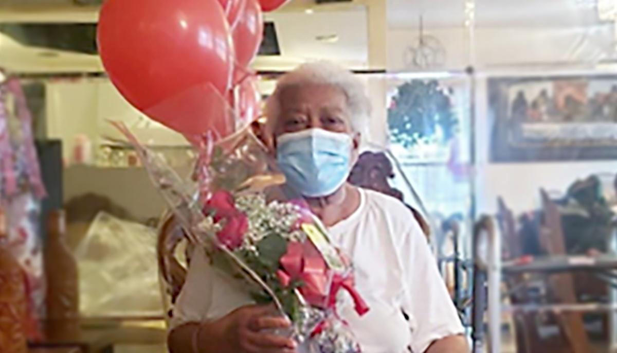 Great-Grandmother Beats CCP Virus After Five Months in Hospital and Rehab