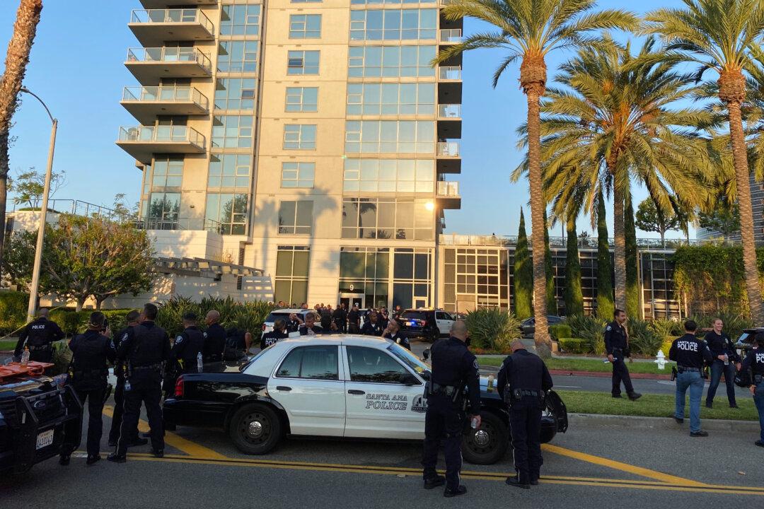 Police Evacuate Building After 3 Shot in Santa Ana