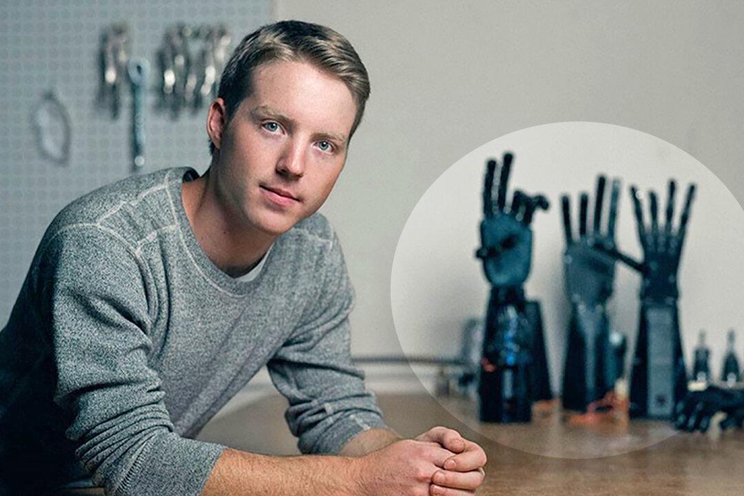 Young Entrepreneur Creates Robotic Limbs That Users Can Control With Their Minds
