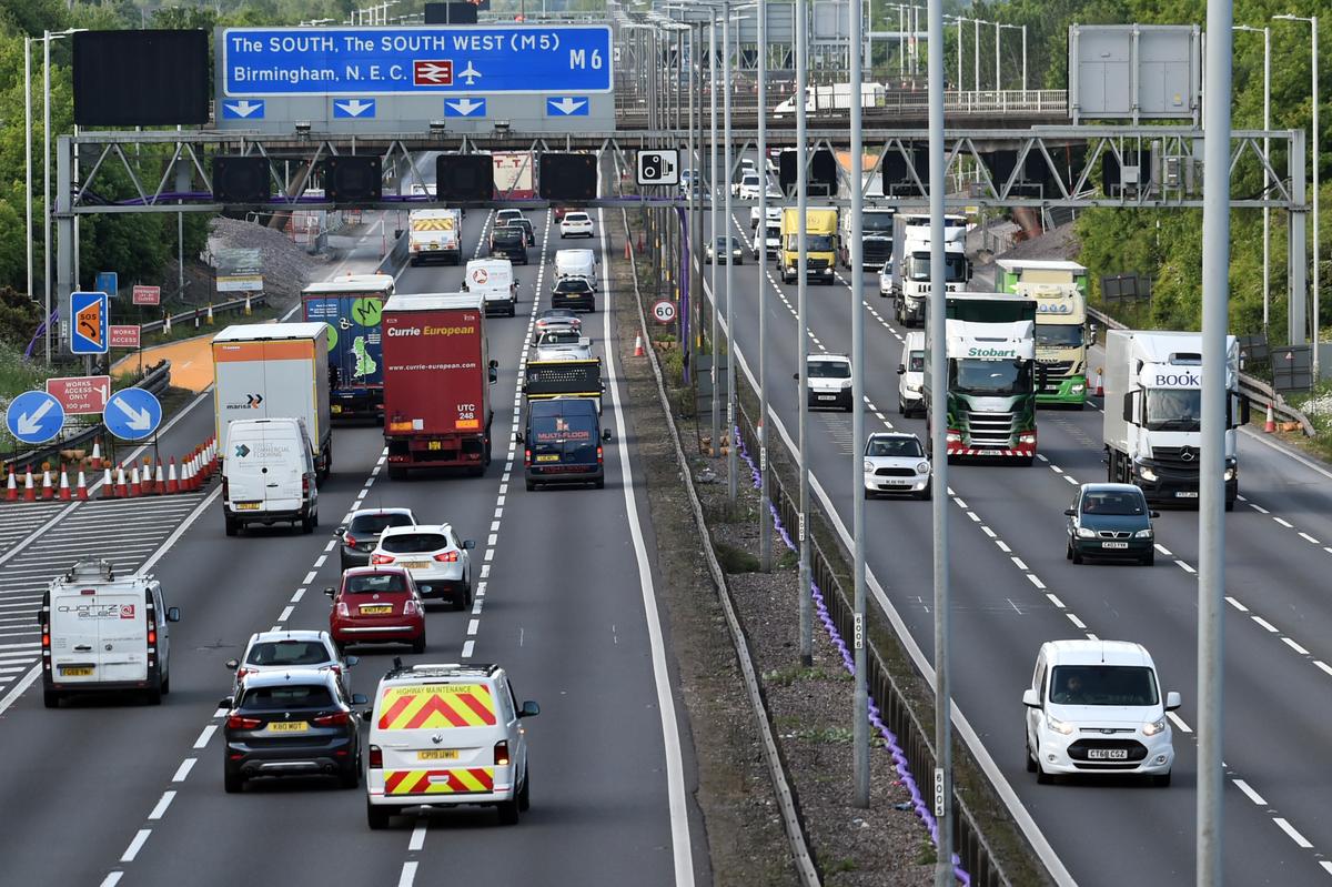 Shapps: ‘Dynamic’ Hard Shoulders on UK Smart Motorways ‘Insane’ and Confusing to Drivers