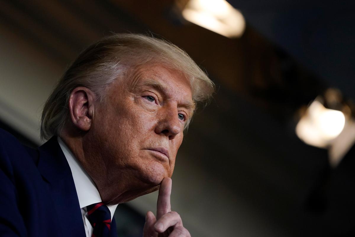 Trump: Pentagon Will Not End Funding to Stars and Stripes Newspaper