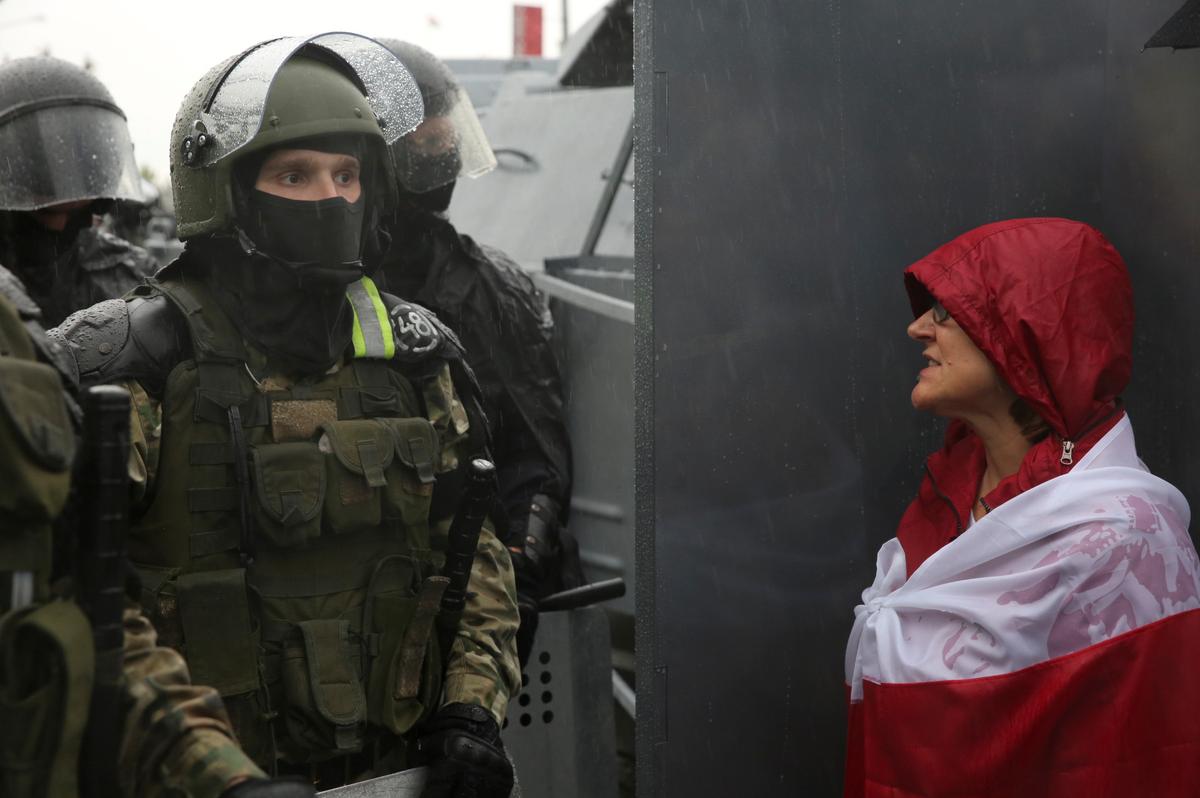 Belarus Protesters March in Minsk Despite Government Warning