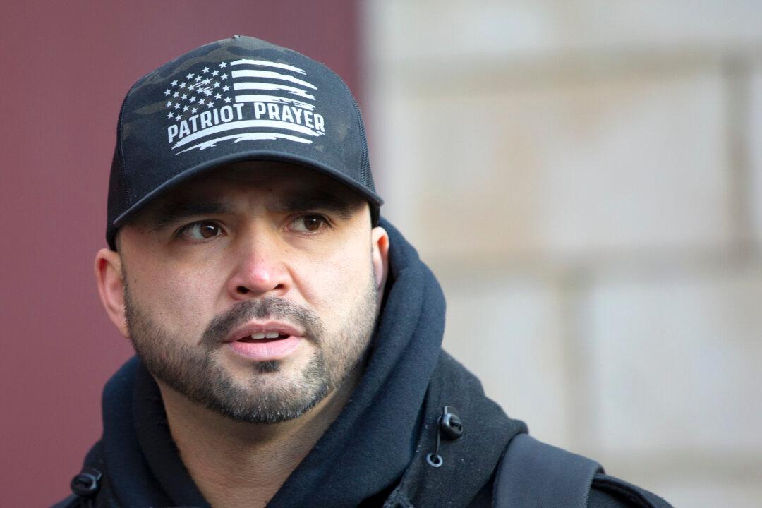 Facebook Removes Accounts of Patriot Prayer, Group’s Leader