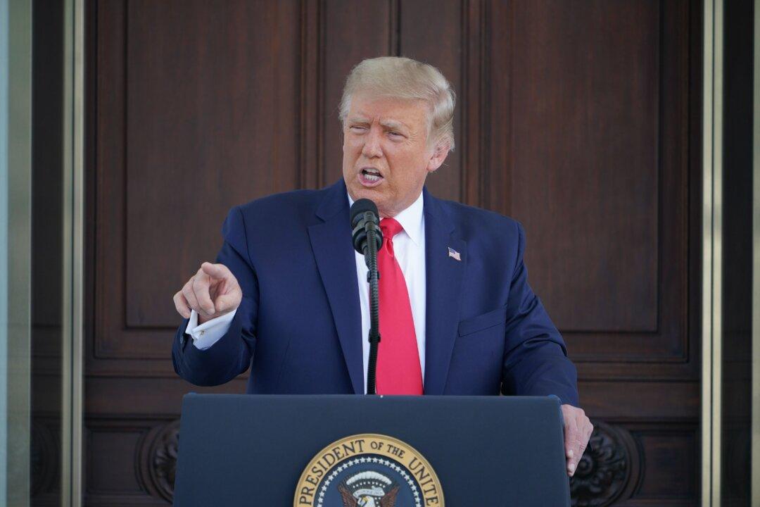 Trump Says He’s Not Putting Own Money in Campaign