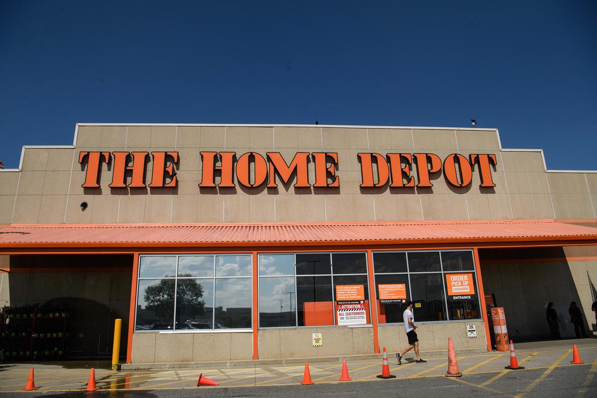 Home Depot Boosts Staff Pay by $1 Billion After Uninterrupted Sales Surge