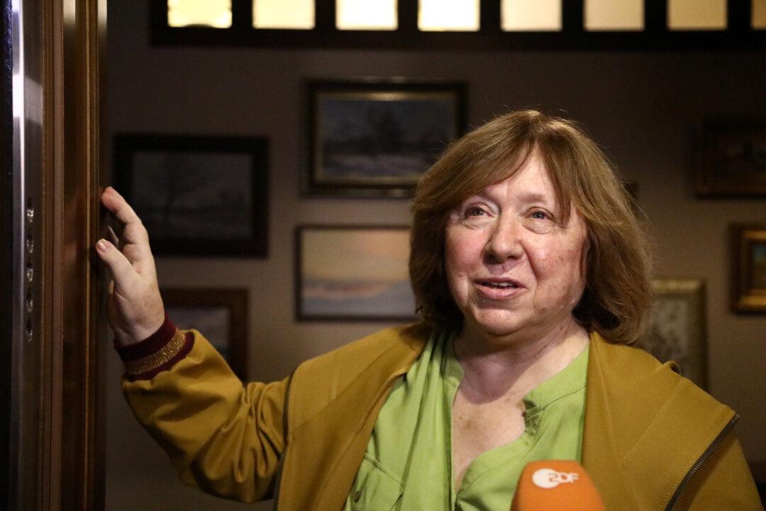 Nobel Laureate Alexievich Denounces Belarus ‘Terror’ as Another Activist Is Detained