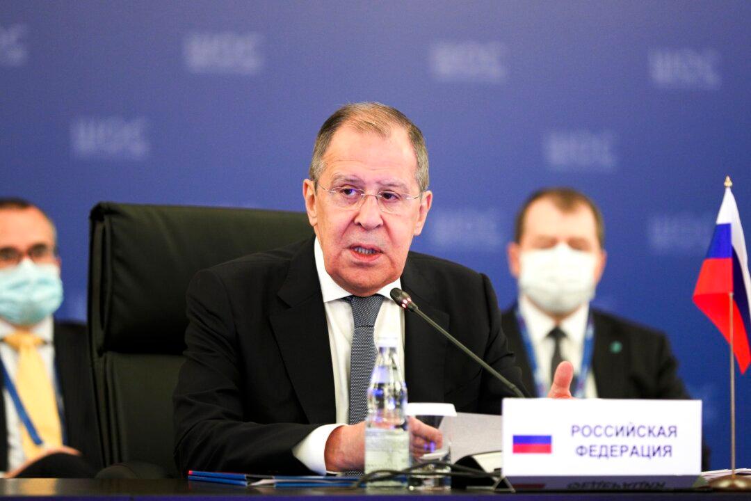 Russia Says West Trying to Victimize Moscow Over Navalny