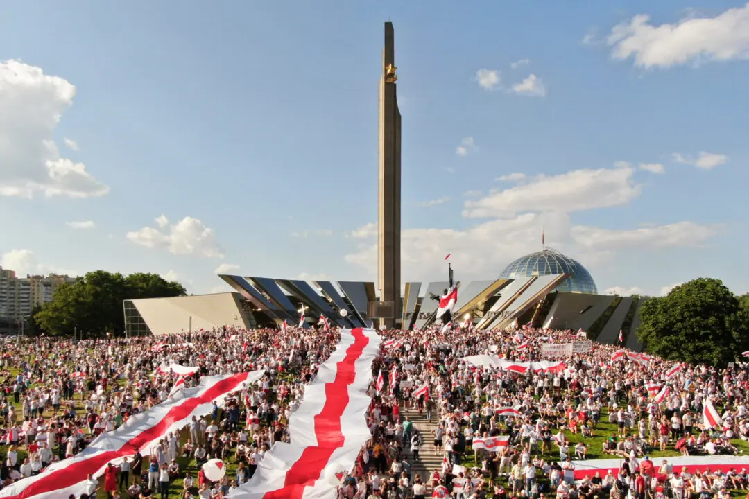 Belarus Frees 123 Political Prisoners in US-Brokered Deal