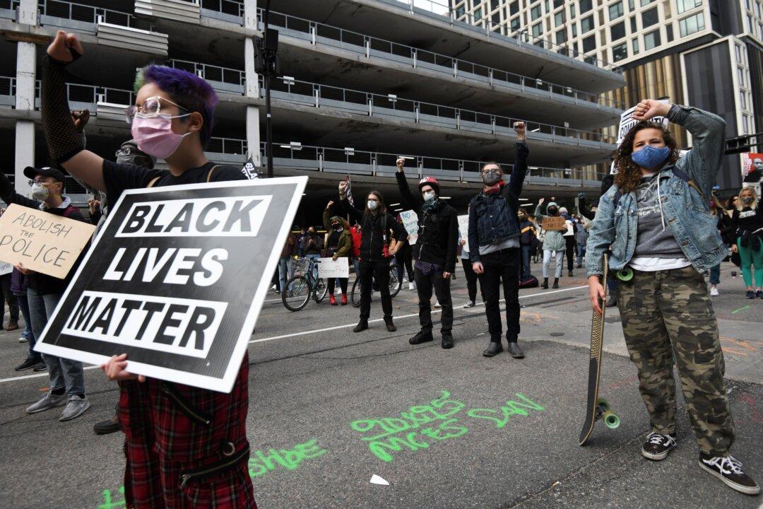 Prosecutor Says Ex-police Officers ‘Acted Together’ in George Floyd’s Death