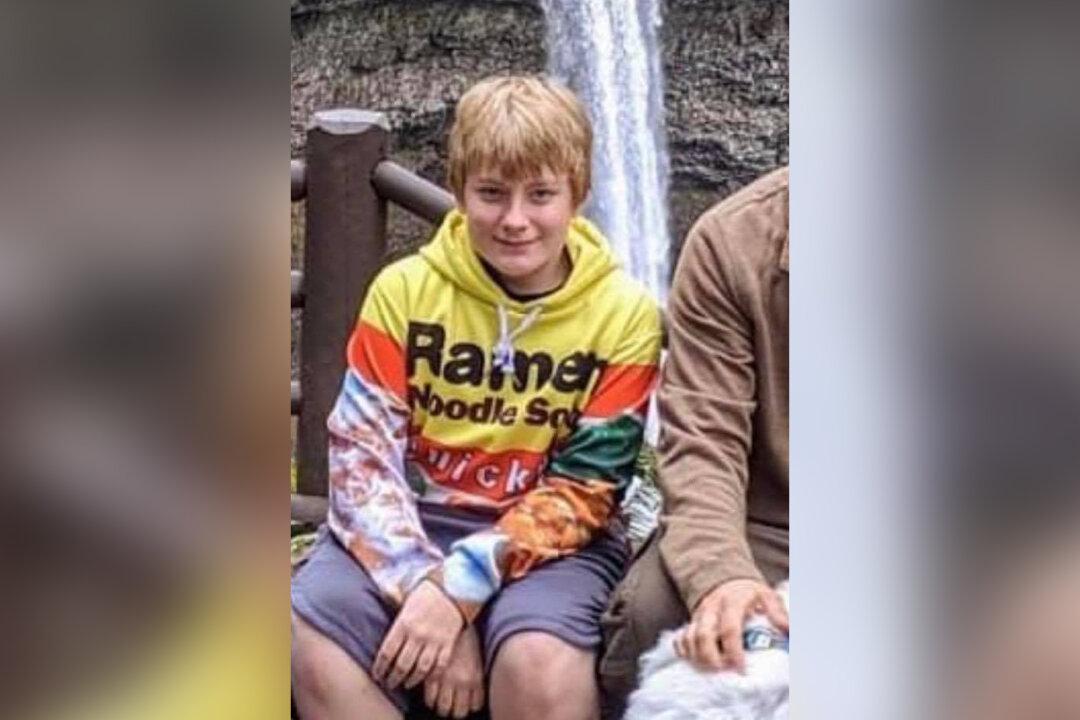 Young Boy Found Dead With His Dog in His Lap After Trying to Escape Oregon Wildfire