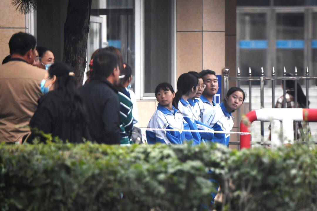 Inner Mongolia Government Staff Punished for Protesting Against Mandarin-Only School Lessons