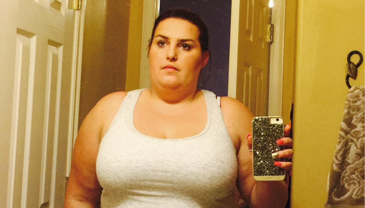 Obese Woman Fulfills Promise to Late Dad by Losing More Than Half Her Weight