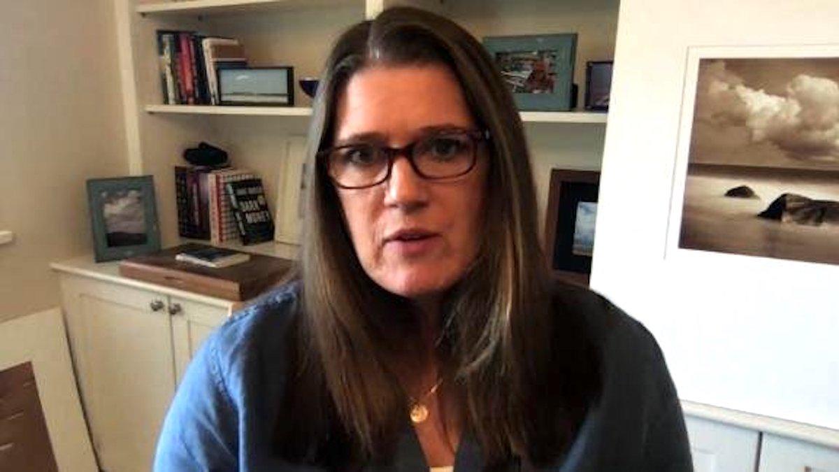 Judge Throws Out Mary Trump’s Lawsuit Against Donald Trump